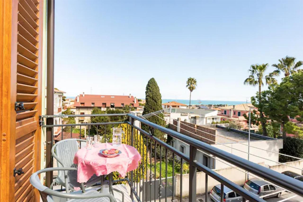 Casa Lilly Lägenhet Porto SantʼElpidio Exteriör bild