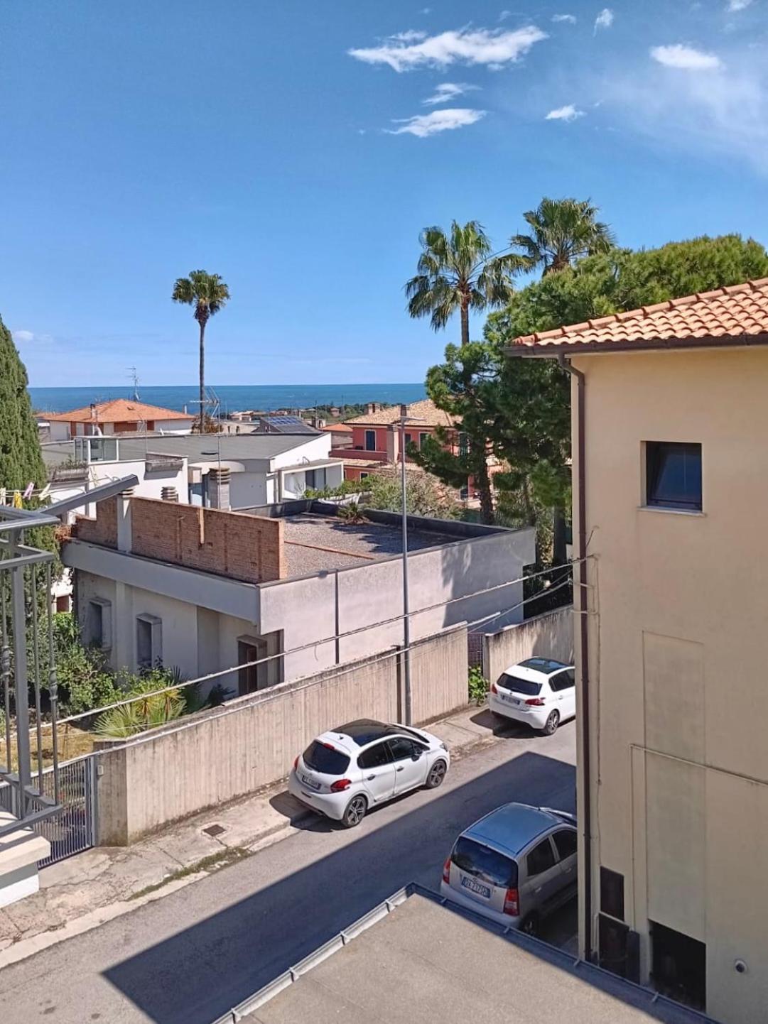 Casa Lilly Lägenhet Porto SantʼElpidio Exteriör bild